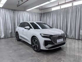 Audi Q4 e-tron 2024 40 e-tron Pioneer Edition