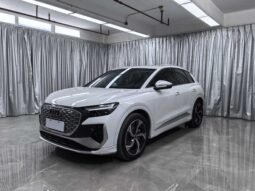 Audi Q4 e-tron 2024 40 e-tron Pioneer Edition