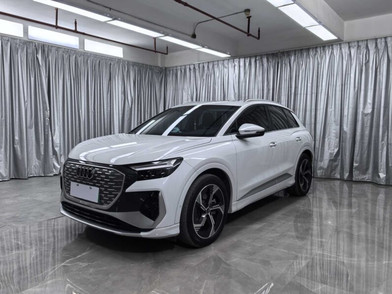 Audi Q4 e-tron 2024 40 e-tron Pioneer Edition