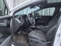 Audi Q4 e-tron 2024 40 e-tron Pioneer Edition