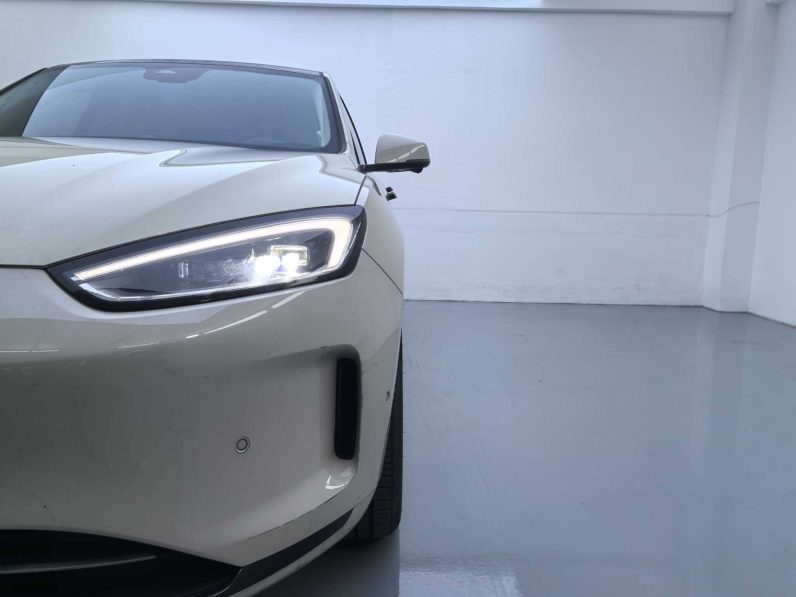 AITO 2022 M5 EV Standard Edition