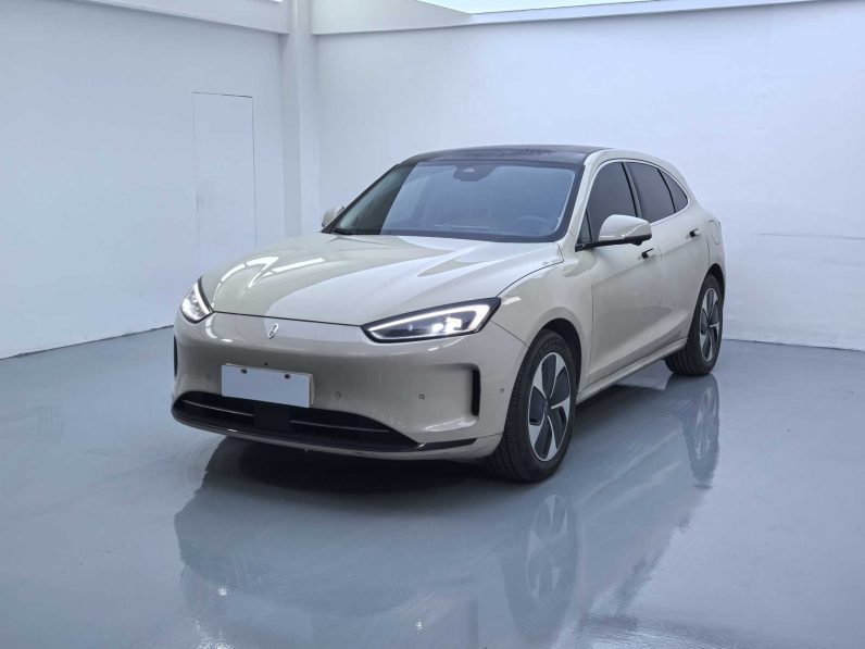 AITO 2022 M5 EV Standard Edition