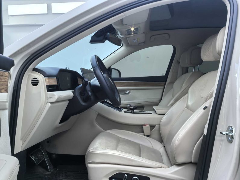 AITO 2022 M5 EV Standard Edition