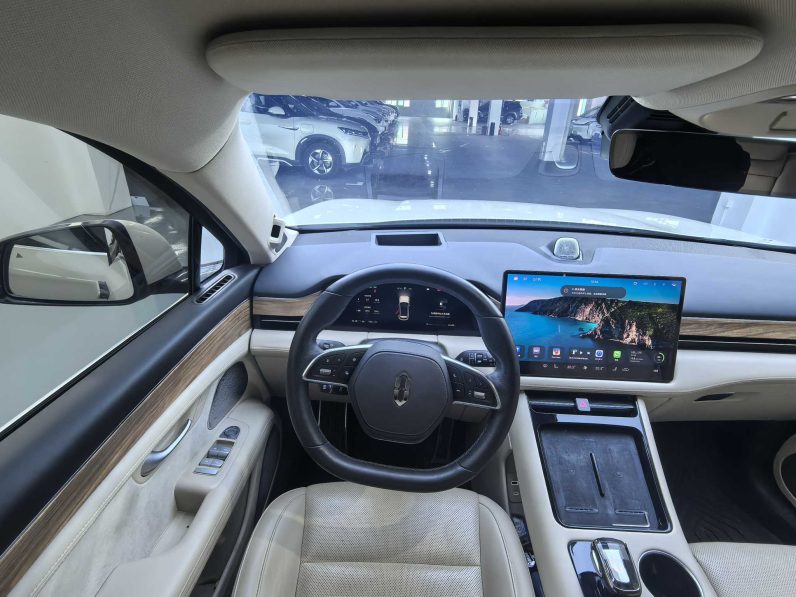 AITO 2022 M5 EV Standard Edition