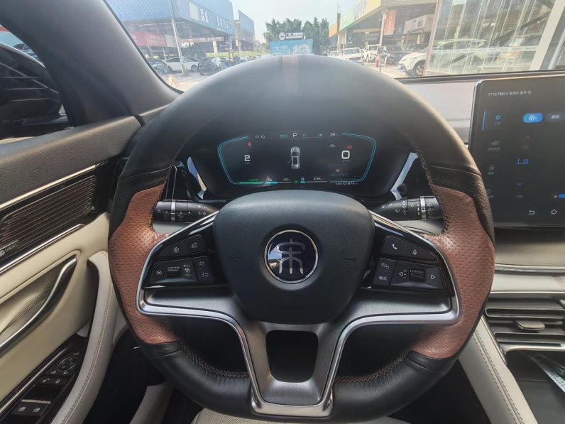 BYD 2021 Song PLUS DM DM-i 110KM 2WD Flagship PLUS