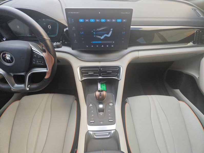 BYD 2021 Song PLUS DM DM-i 110KM 2WD Flagship PLUS