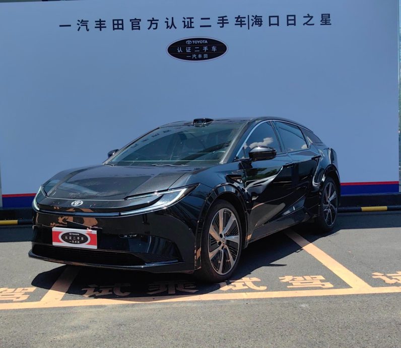 Toyota 2025 bZ5 550 PRO
