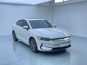 BYD 2021 Qin PLUS EV 400KM Luxury Trim