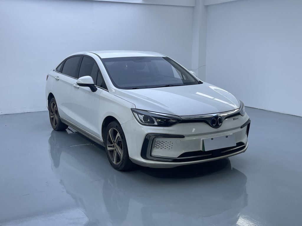 BAIC 2021 EU5 R500 Zhifeng Edition