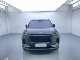 Li Auto 2021 ONE Range Extender 6-Seater