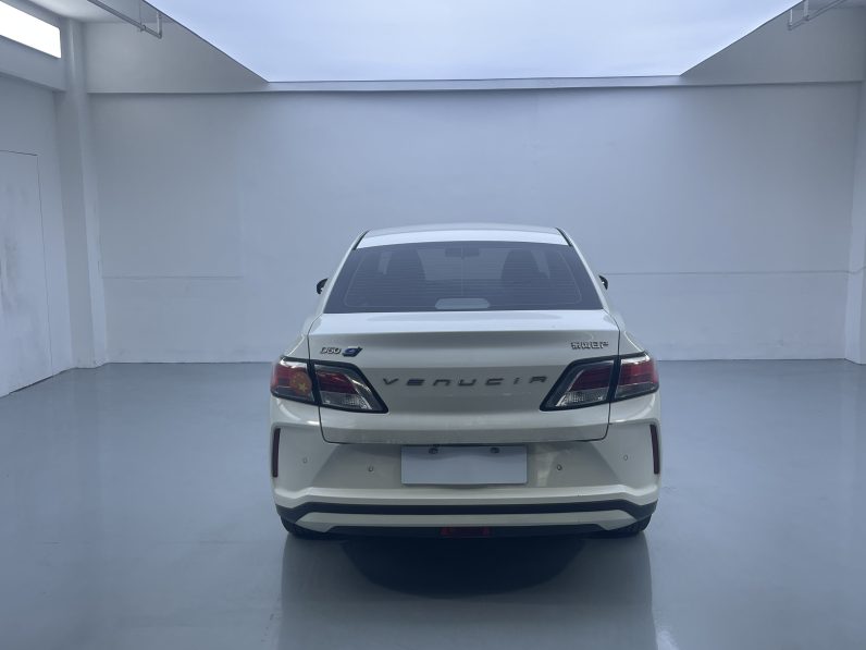 Venucia 2022 D60EV Standard T3