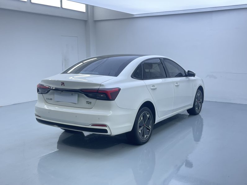 Rising Auto 2021 ER6 620km Zhixiang Edition