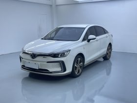 BAIC 2021 EU5 R500 Zhifeng Edition