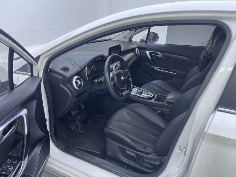 BAIC 2021 EU5 R500 Zhifeng Edition