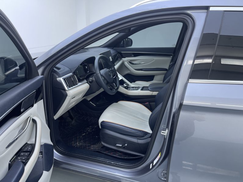 BYD 2022 Song PLUS DM-i 110KM Flagship