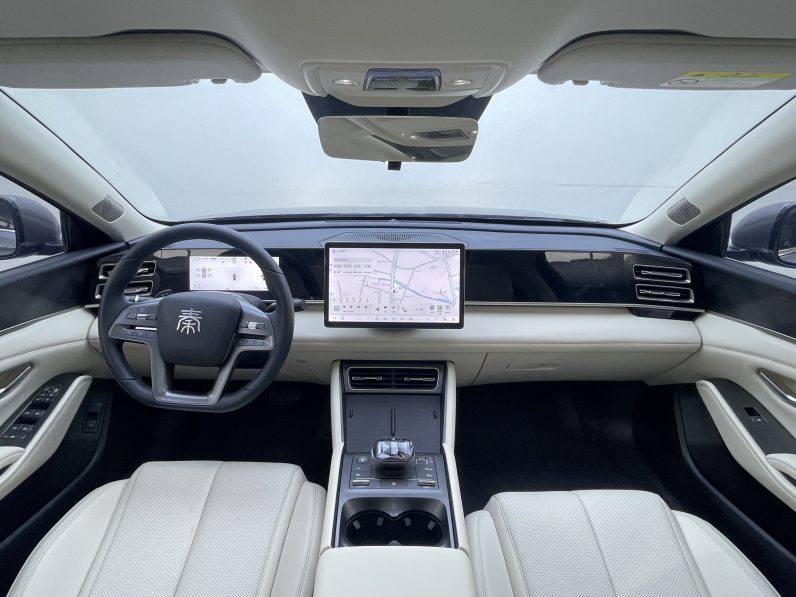 BYD 2025 Qin L DM-i 120KM