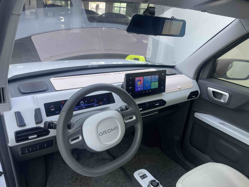 Geely 2024 Panda 200km Knight