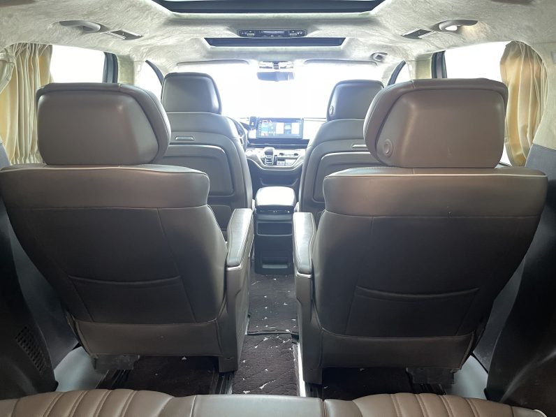 Roewe 2022 iMAX8 EV Platinum