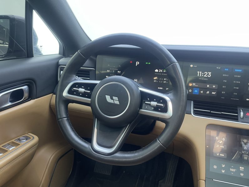 Li Auto 2021 ONE Range Extender 6-Seater