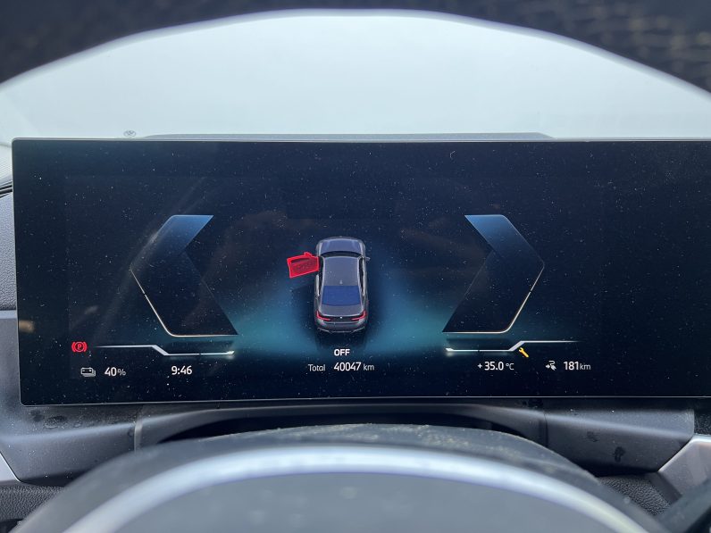 BMW 2023 i3 eDrive 35 L
