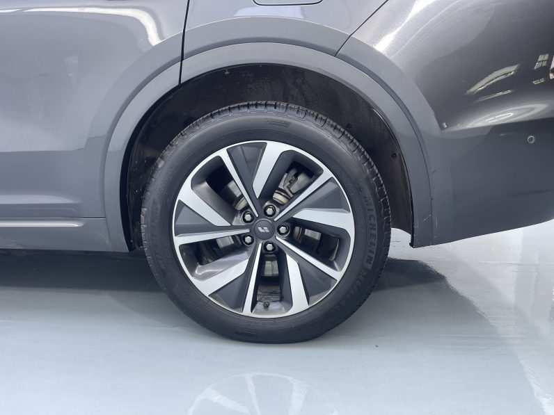 Li Auto 2021 ONE Range Extender 6-Seater