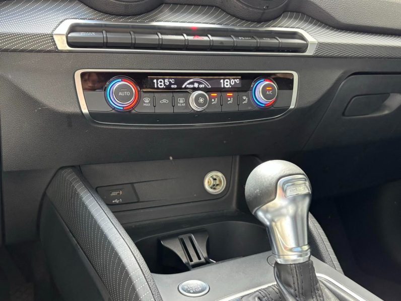 Audi 2021 Q2L e‑tron Pure EV Premium