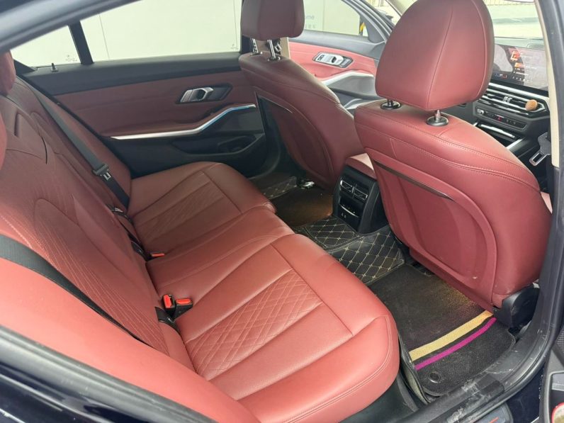 BMW 2024 i3 eDrive35L