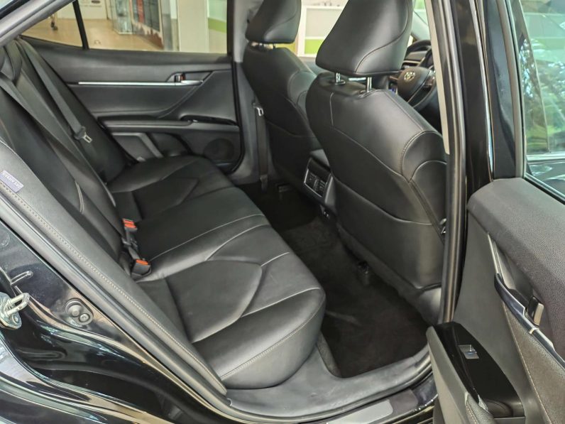 Toyota 2022 Camry 2.0G Luxury