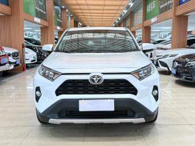 Toyota 2022 RAV4 2.0L CVT 2WD Fashion