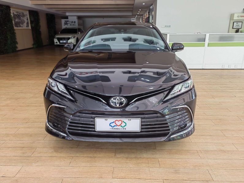 Toyota 2022 Camry 2.0G Luxury