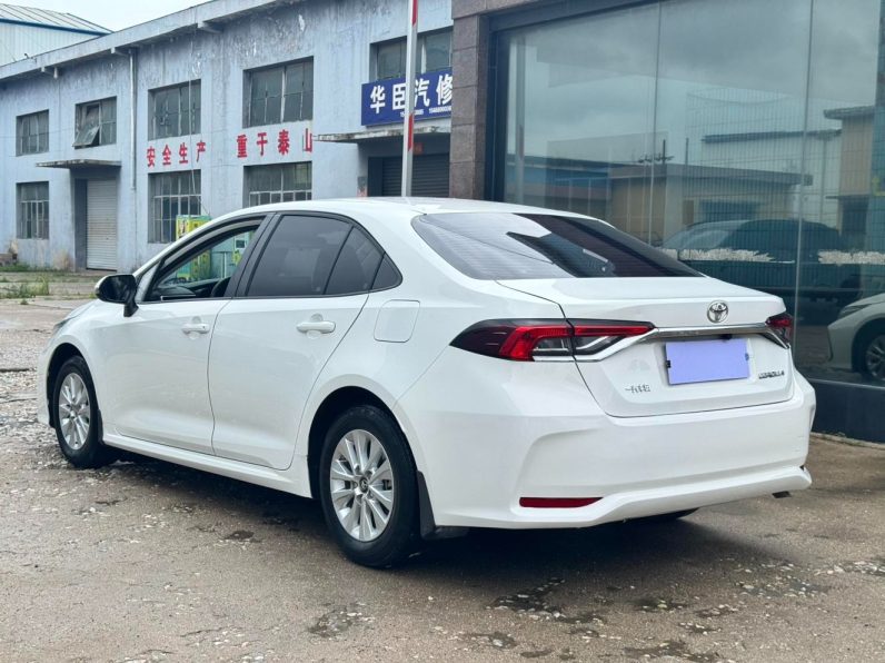 Toyota 2021 Corolla 1.5L CVT Pioneer
