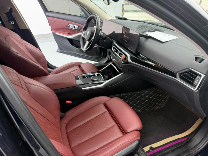 BMW 2024 i3 eDrive35L