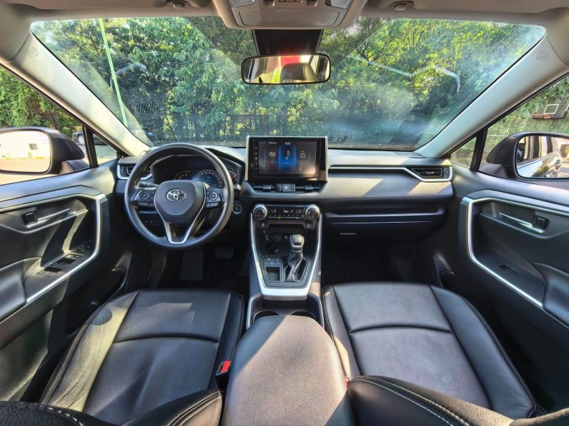 Toyota 2020 RAV4 2.0L 2WD Fashion