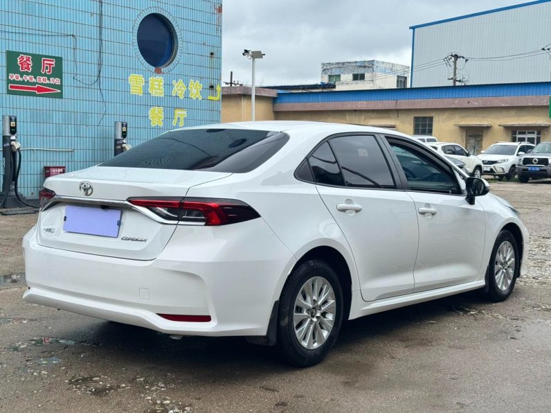 Toyota 2021 Corolla 1.5L CVT Pioneer