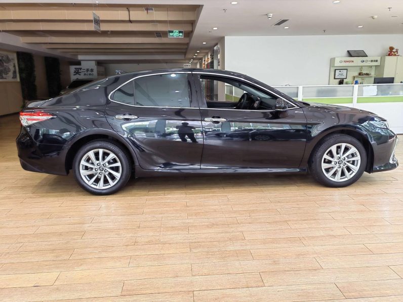 Toyota 2022 Camry 2.0G Luxury