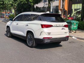 Jetour 2020 X95 1.6T DCT Explore Pro 5-Seater