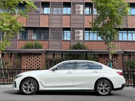BMW 2022 i3 eDrive35L