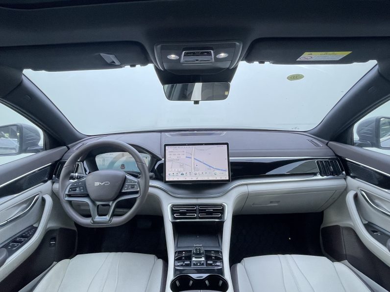 BYD 2025 Song PLUS EV – 520KM Luxury Version